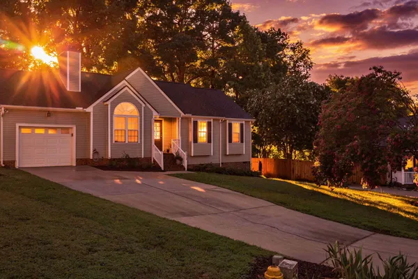 1513 SOLUNAR CT