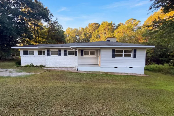 1309 LEGEND RD