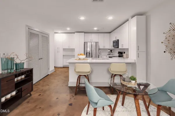 1300 ST MARYS ST 402