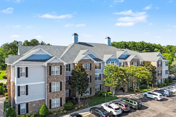3810 LUNCESTON WAY 301