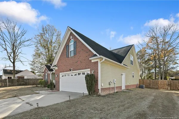 153 BRIAR HAVEN CT