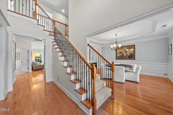 305 AMBERMORE PL