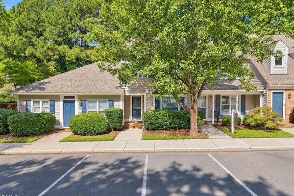 74 FOREST OAKS DR