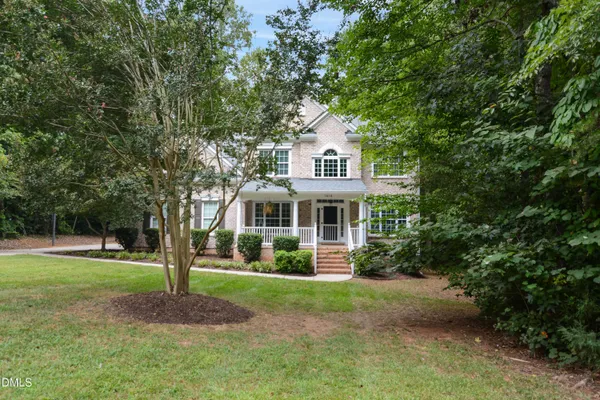 1414 STARMONT DR