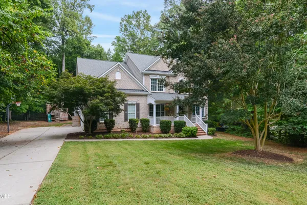 1414 STARMONT DR