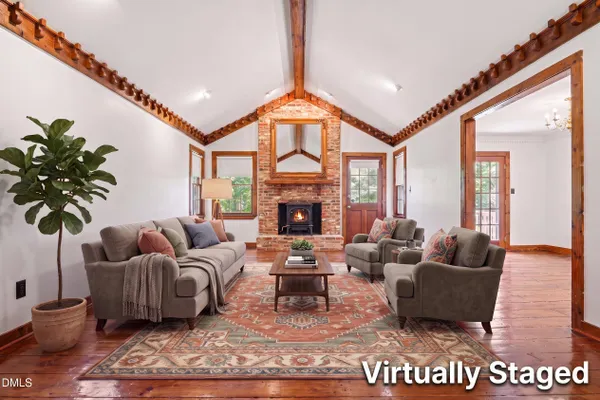 405 LYNCHESTER CT