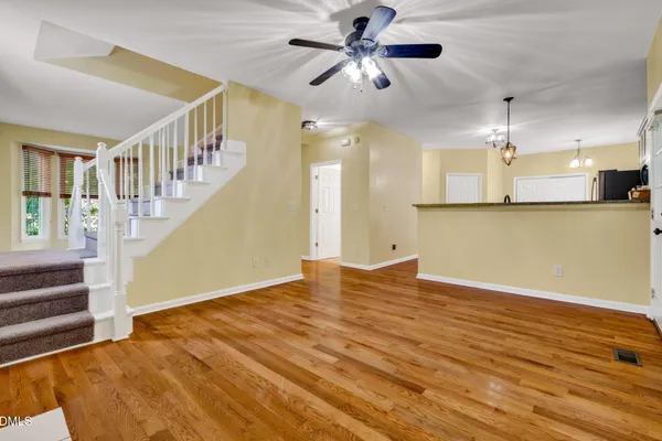 2705 STEEPLE RUN DR