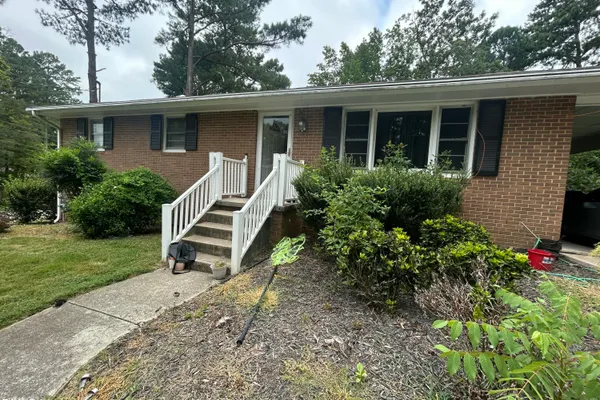 3401 VICTOR PL