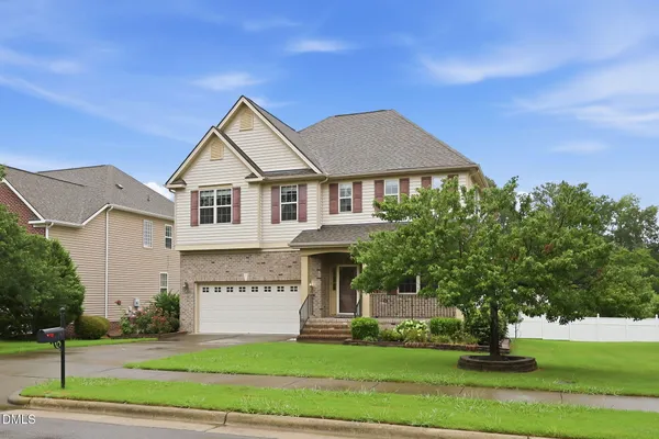 405 LIBERTY ROSE DR