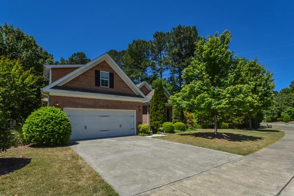 242 HALES WOOD RD