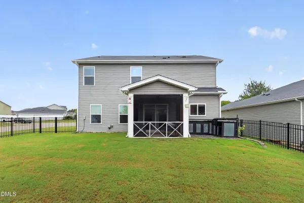 206 YADKIN ST