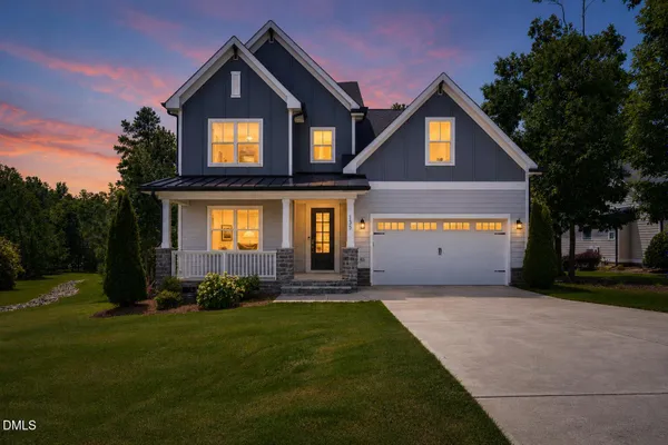 135 ANNA MARIE WAY