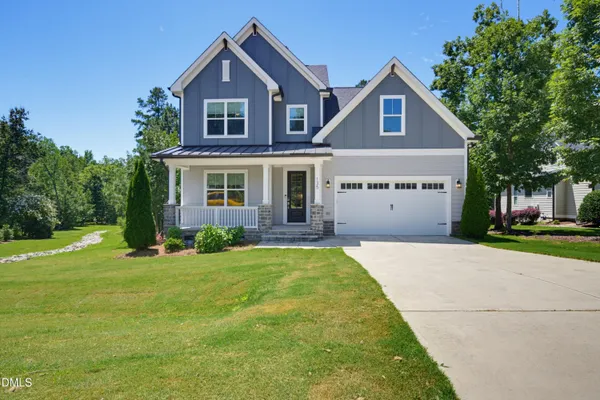 135 ANNA MARIE WAY