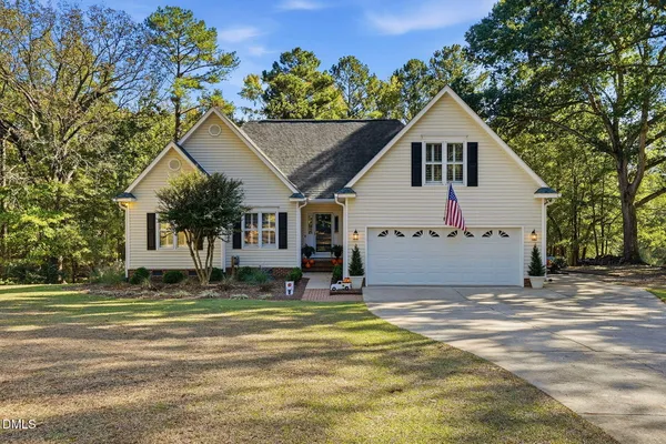 181 BLUEGRASS CT