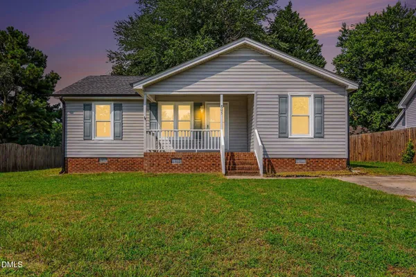 805 HEPPLEWHITE CT