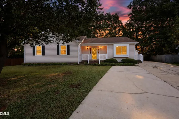 2600 VALLEY WOODS CT