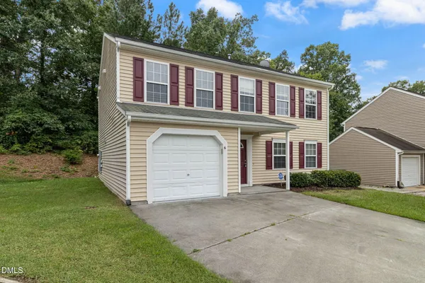 6 STEPNEY CT