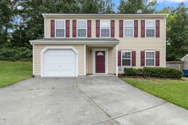 6 STEPNEY CT