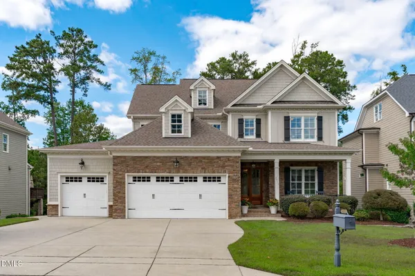 2512 MARONI DR