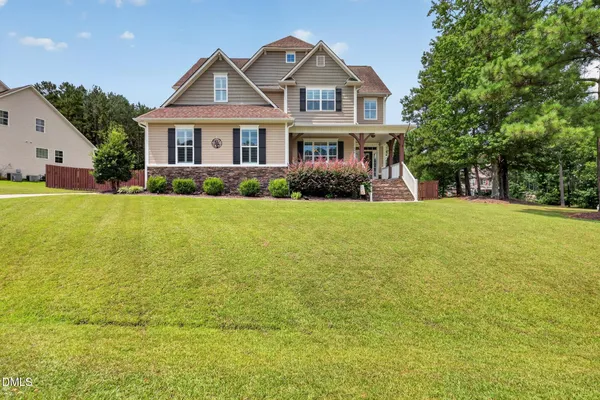 626 BRIDGEPORT CIR