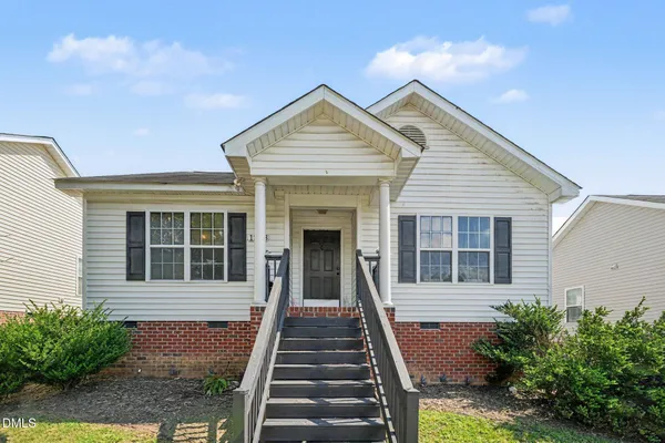1233 SWEETGRASS ST