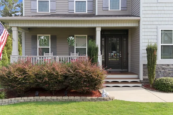 108 EVIE DR