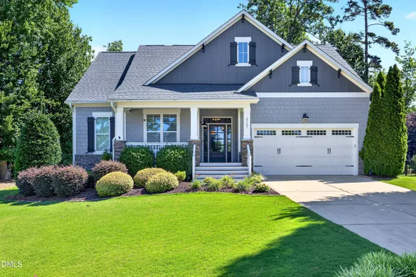 3107 VIRGINIA PINE LN