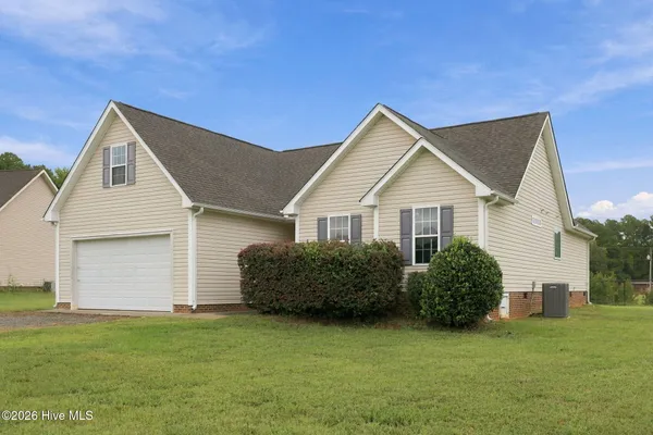 2626 PAULINE OAKS DR