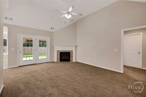 262 SILVER BROOK CIR