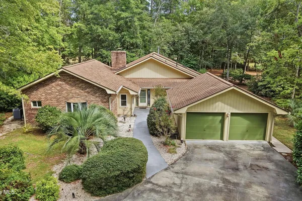 8 NIBLICK CT