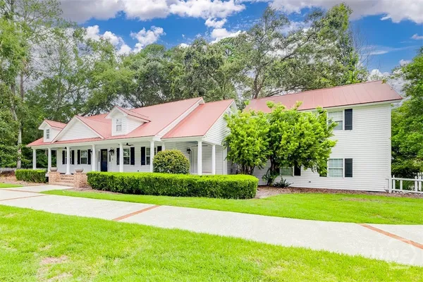 38 NOBLE GLEN DR