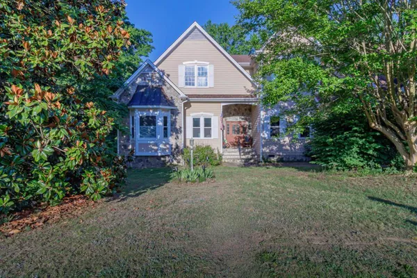 405 NORMANDY RD