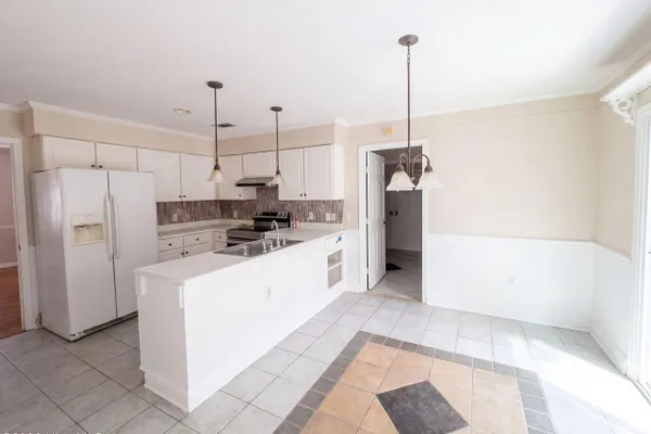 101 SETTLEMENT WAY