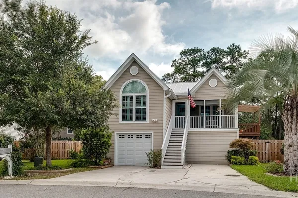 4 RIVERMIST LN