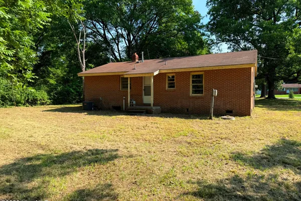 609 SWAMP RD