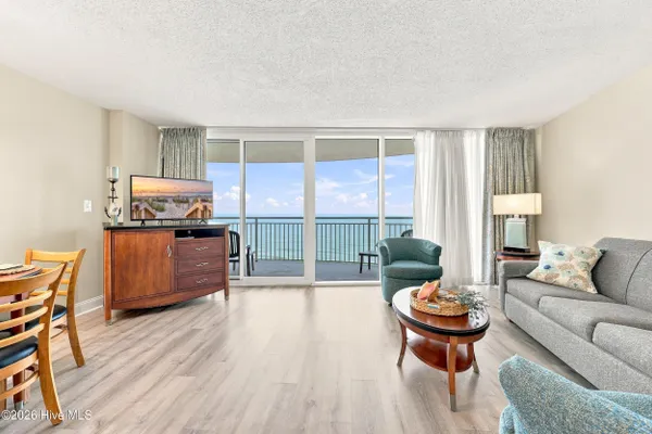 201 S OCEAN BLVD 812