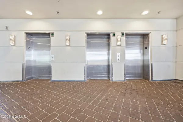 201 S OCEAN BLVD 812