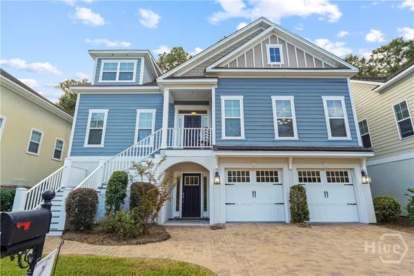 22 DOCKSIDE DR