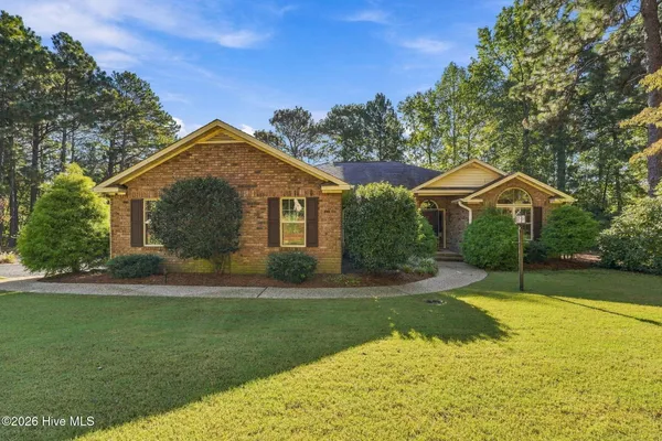 120 OXFORD CT