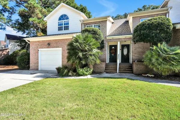 106 LIGHTHOUSE DR