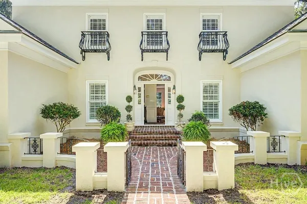 21 LITTLE COMFORT RD