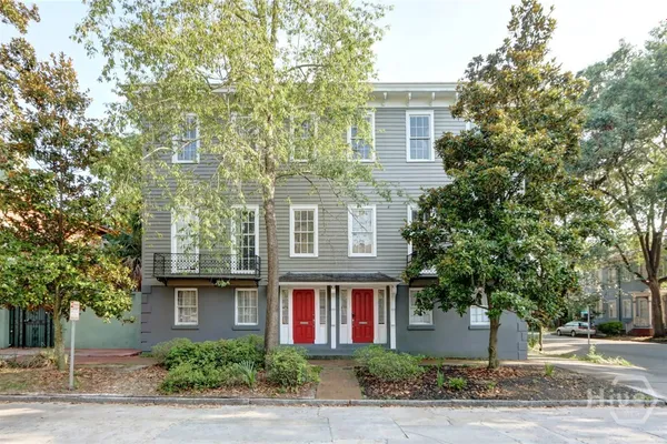 123 W PARK AVE 2