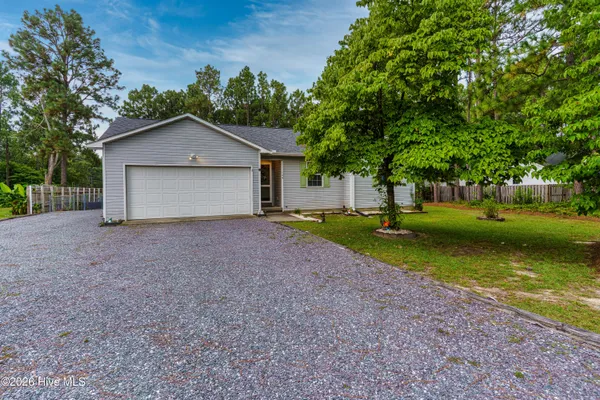 149 FOREST PL