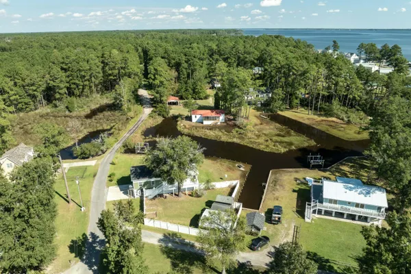115 HIDEAWAY RD