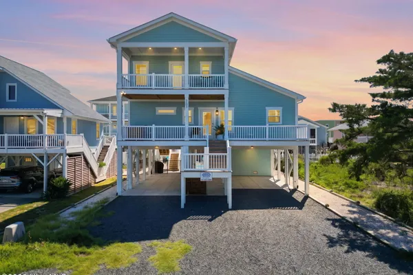 303 SAND PIPER LN