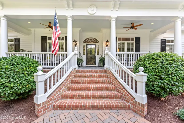 663 PARISH DR