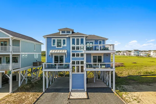 598 OCEAN BLVD