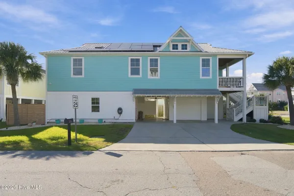 1404 MACKEREL LN