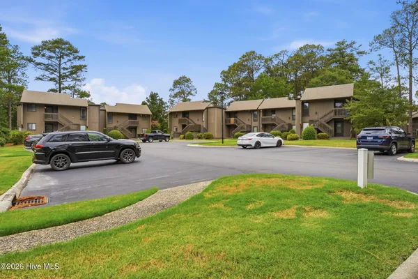 10 PINE TREE RD 117