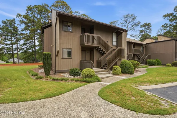 10 PINE TREE RD 117